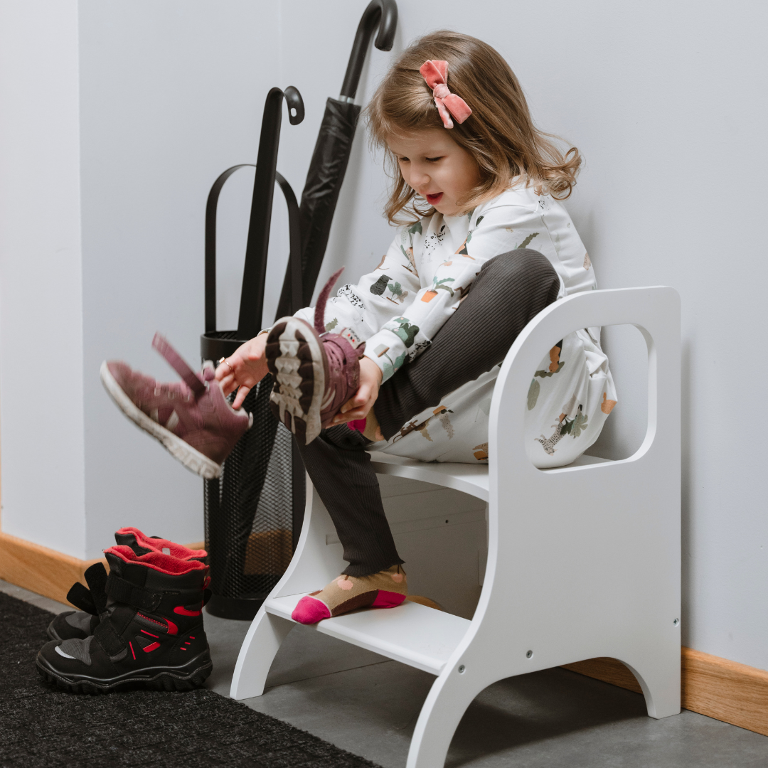 Montessori Justerbar Vit Stegpall För Barn (& vuxna) i Trä