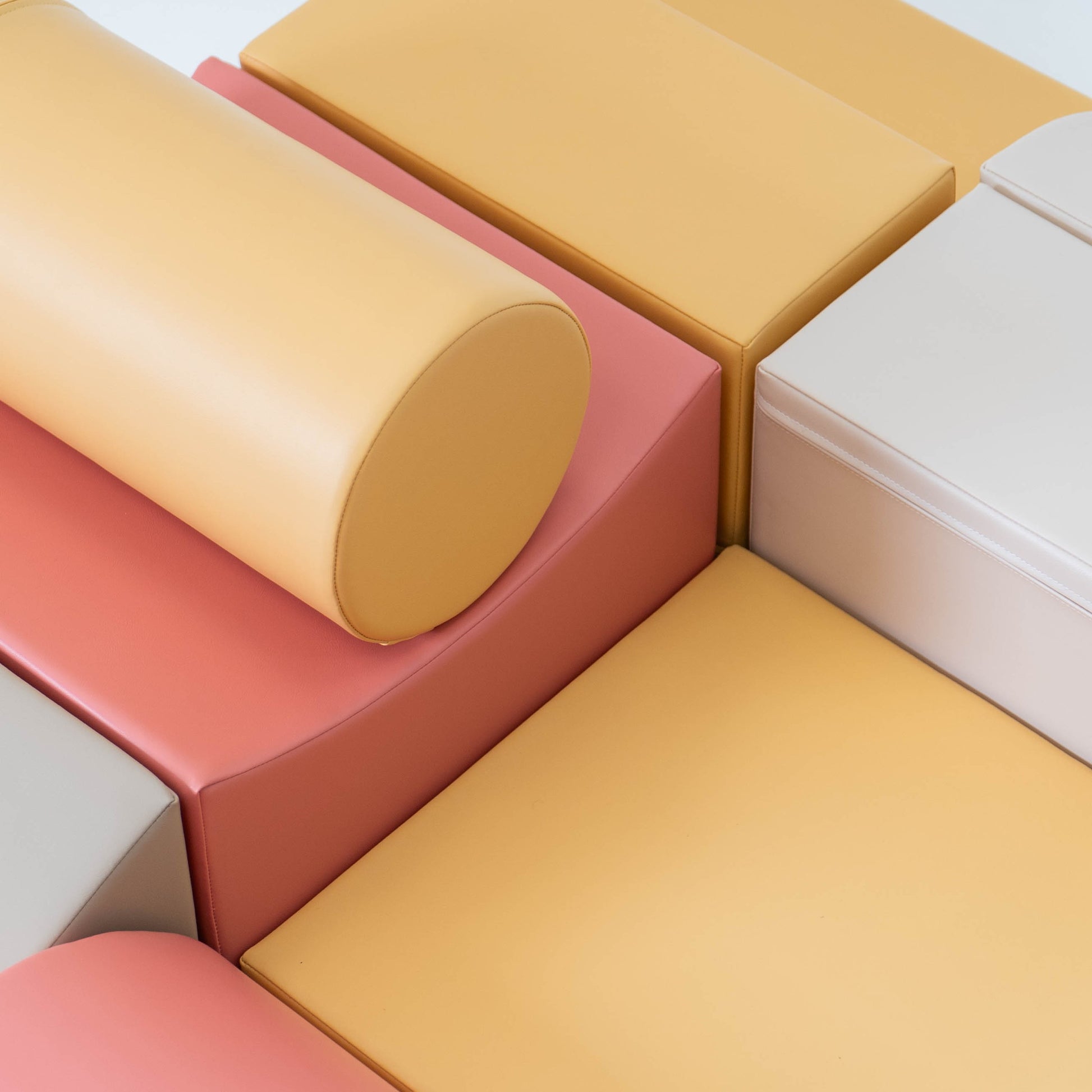 Stora Skum Byggklossar (8 olika delar) - Rosa, Gul & Beige Eko-Läder