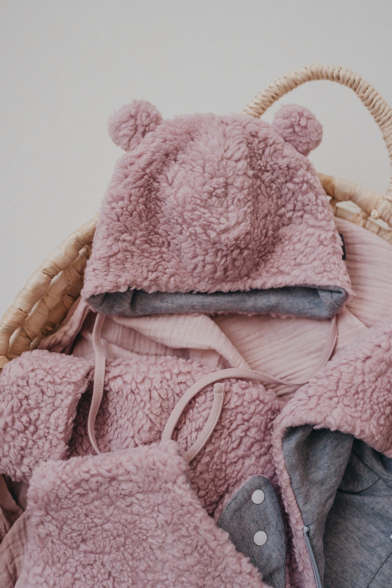 Rosa Merino Ull Fodrad Babymössa - Tillverkad i EU